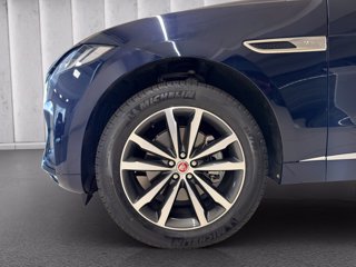JAGUAR F-Pace (X761) JAGUAR 2.0 250 CV AWD au R-Dynamic SE
