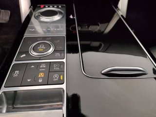 LAND ROVER Range Rover 3.0 TDV6 Vogue