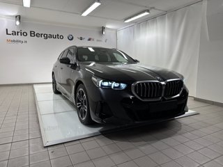 BMW 520d Touring 48V xdrive M Sport auto