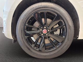 JAGUAR F-Pace (X761) JAGUAR 2.0 PHEV 404 CV AWD au R-Dynamic SE