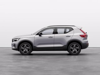 VOLVO XC40 2.0 b3 Plus Dark auto