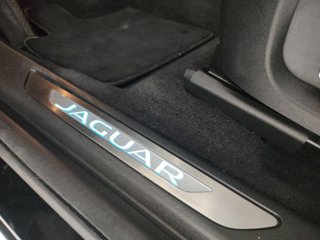 JAGUAR E-Pace (X540) JAGUAR 2.0D I4 204 CV AWD Auto R-Dynamic SE