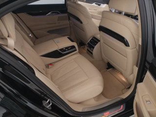 BMW 740d mhev 48v xdrive auto