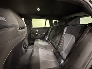 BMW 320i Touring MSport Pro auto