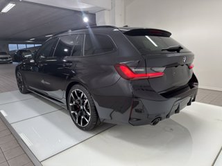 BMW 320i Touring MSport Pro auto