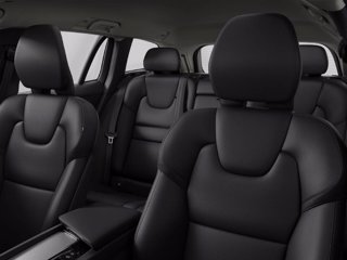 VOLVO V60 2.0 b4 Plus Dark auto