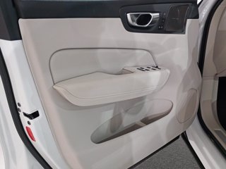 VOLVO XC60 2.0 t6 recharge phev obc 6,4kW Ultimate Dark awd auto