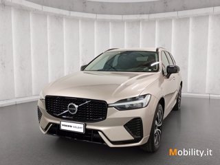 VOLVO XC60 2.0 b4 Plus Dark awd auto