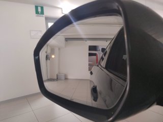 JAGUAR F-Pace (X761) JAGUAR 2.0 D 163 CV AWD au R-Dynamic S