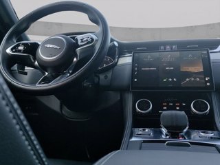 JAGUAR F-Pace (X761) JAGUAR 2.0 D 163 CV AWD au R-Dynamic S