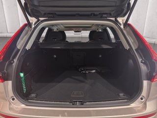 VOLVO XC60 2.0 b5 mhev Ultra Dark awd auto