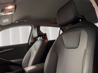 KIA Niro 1.6 gdi hev Style dct6