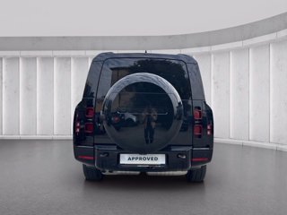 LAND ROVER Defender (2019) LAND ROVER 130 3.0D I6 300 CV AWD Auto Outbound