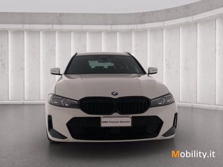 BMW 320d touring mhev 48v xdrive msport auto