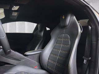 FERRARI Roma 3.9 F1 dct