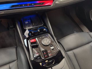 BMW M5 Touring 4.4 727cv auto