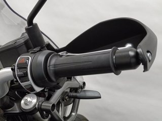 MOTO GUZZI V85 tt abs my21