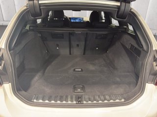 BMW 320d touring mhev 48v xdrive msport auto