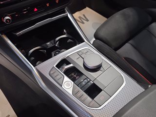 BMW 320d touring mhev 48v xdrive msport auto