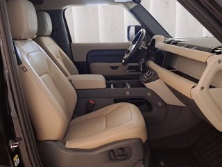 LAND ROVER Defender (2019) LAND ROVER 90 3.0D I6 200 CV AWD Auto SE