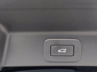 JAGUAR F-Pace (X761) JAGUAR 2.0 D 163 CV AWD au R-Dynamic S