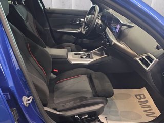 BMW 320d touring mhev 48v xdrive msport auto