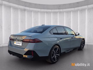 BMW 520d 48v xdrive msport pro auto