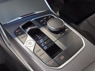 BMW 320d touring mhev 48v xdrive msport auto