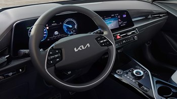 Kia Niro My23 Interior Closeup Dual Displays