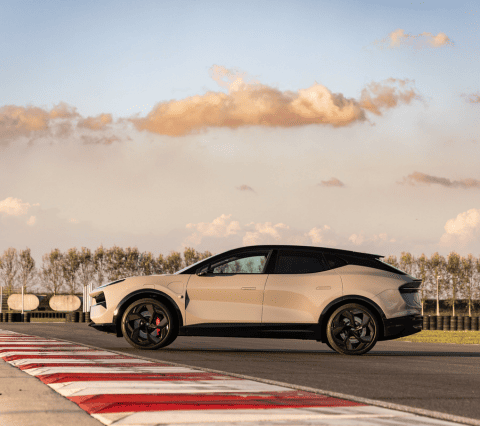 Lotus Eletre Leasing