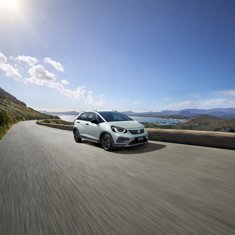 433352 REFRESHED JAZZ E HEV LINE UP GAINS NEW ADVANCE SPORT VARIANT