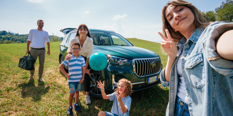 01 Foto Pensata Per La Compagnia