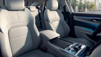 Jaguar Xf Milano gallery 5