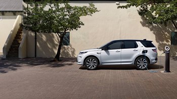 Land Rover Discovery Sport Milano Lecco Bergamo gallery 3