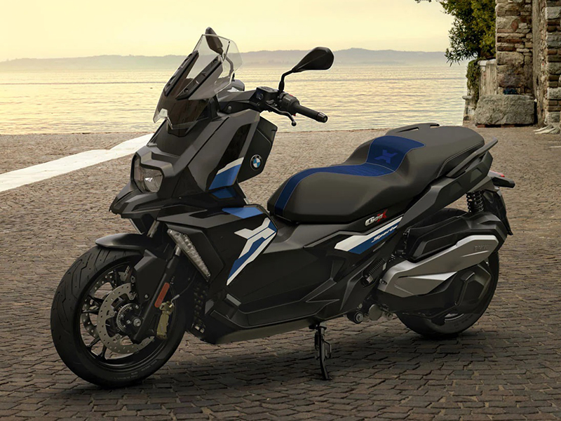 BMW C400x Lecco Sondrio esterni 2